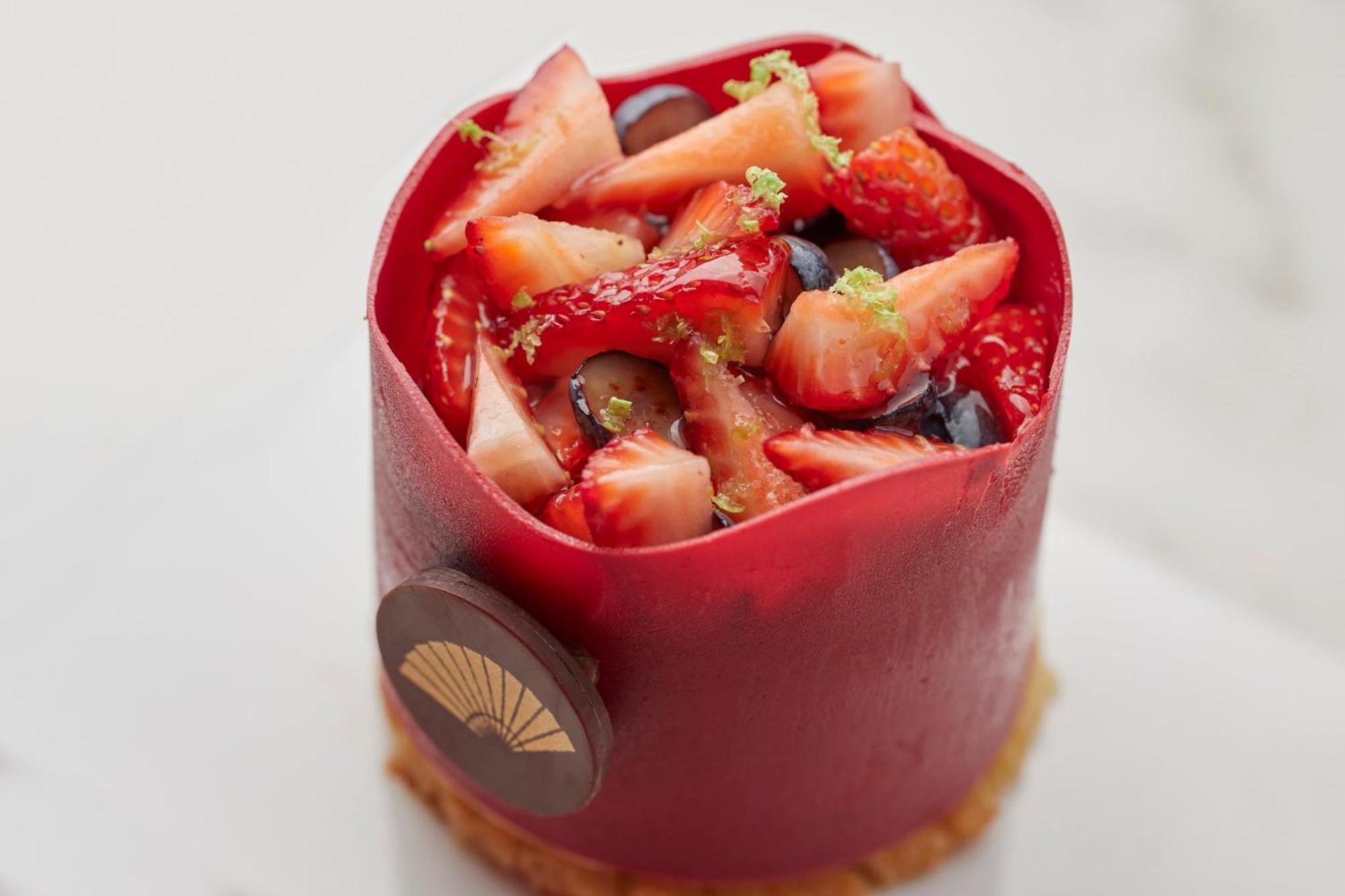 แมนดาริน โอเรียนเต็ล ซานติอาโก Hotel ภายนอก รูปภาพ A fruit tart