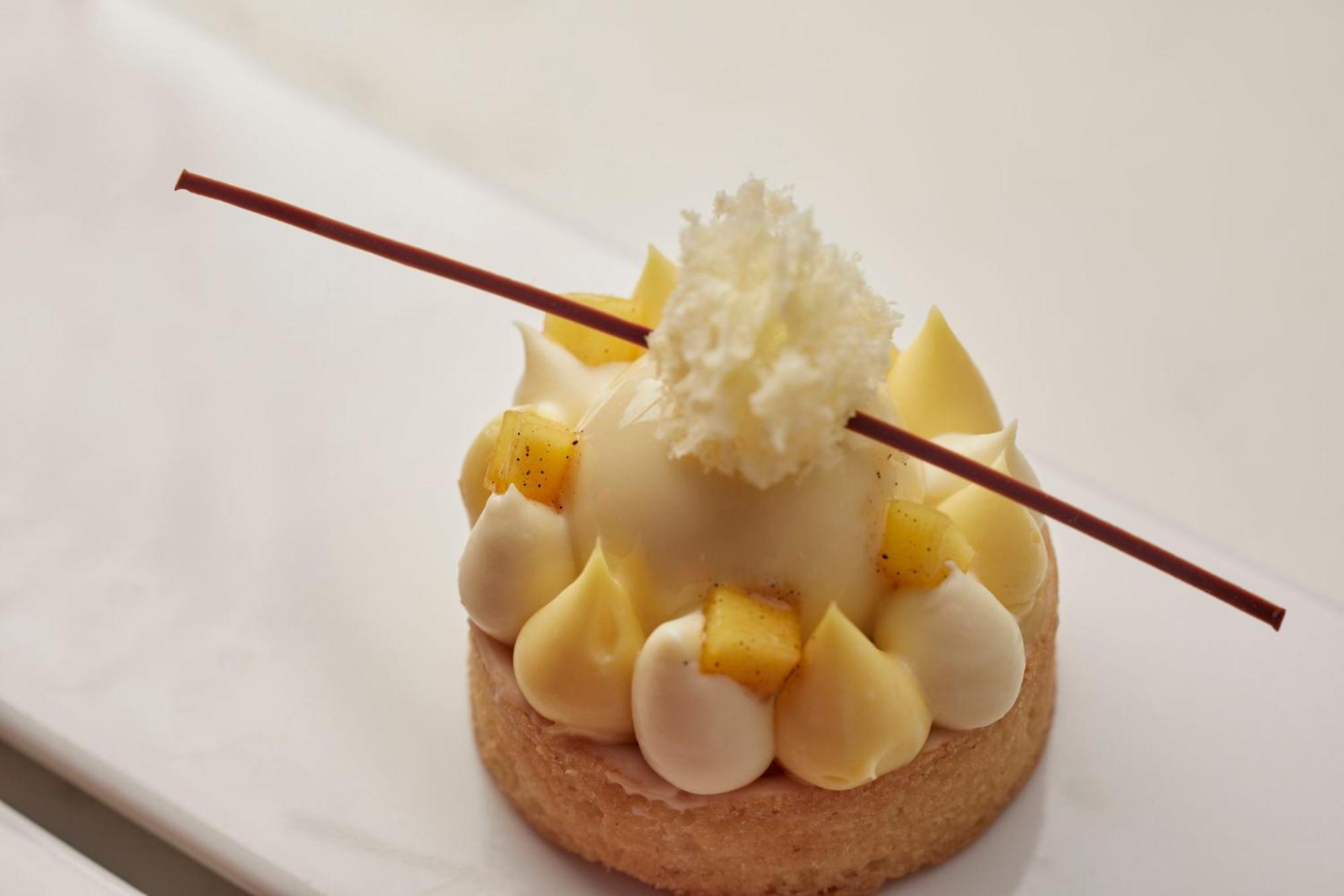 แมนดาริน โอเรียนเต็ล ซานติอาโก Hotel ภายนอก รูปภาพ A lemon tart
