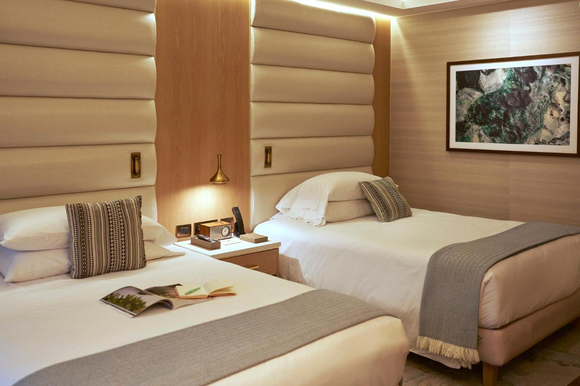 แมนดาริน โอเรียนเต็ล ซานติอาโก Hotel ภายนอก รูปภาพ